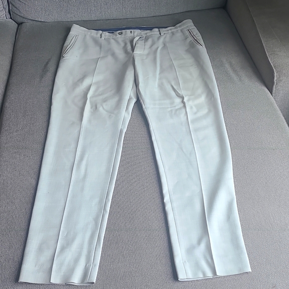 Zara Man Grey Stretch Suit - Picture 2 of 8